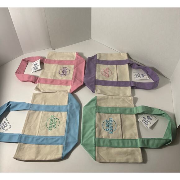 WoW 4 Bags In ALL 4 Colors Of The Trader Joes Pastel Spring Canvas Totes NWT - Picture 1 of 9